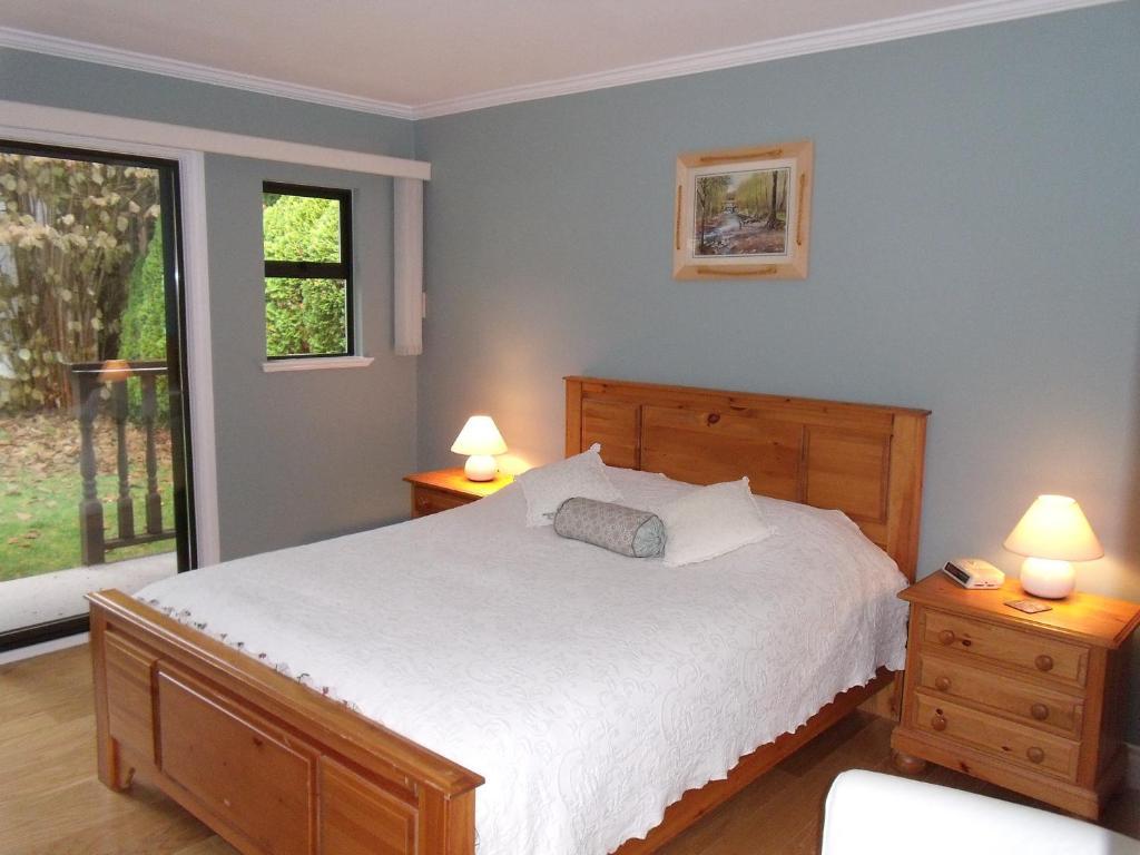 Mountain Bed & Breakfast North Vancouver Quarto foto